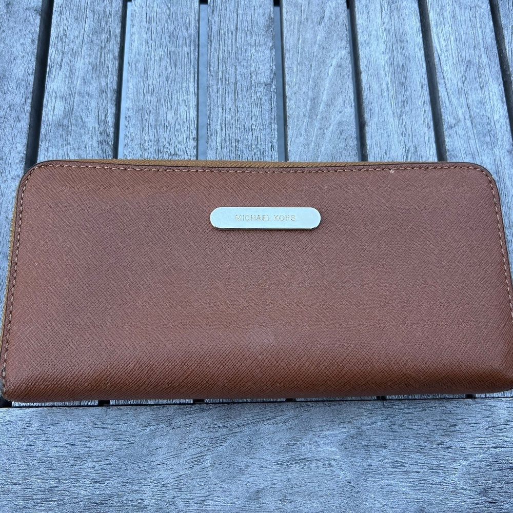 Michael Kors Brown Leather Continental Wallet